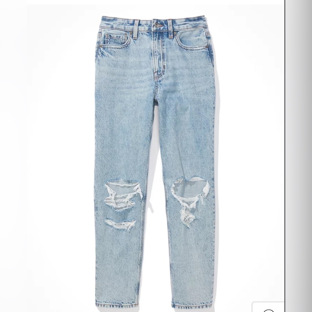 American Eagle Mom Straight Jean